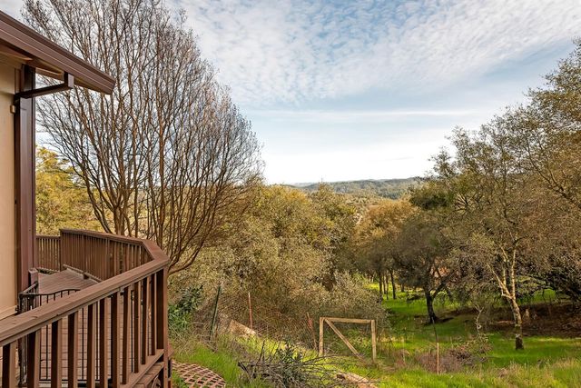 6371 Galena Dr, El Dorado, CA 95623