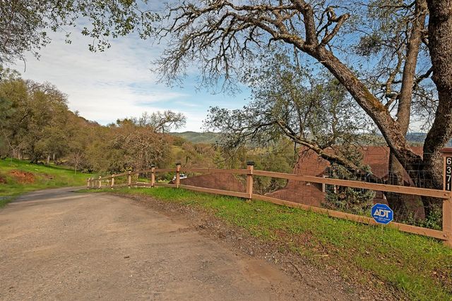 6371 Galena Dr, El Dorado, CA 95623