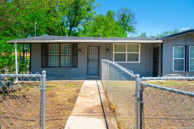 971 Chalmers Ave, San Antonio, TX 78211