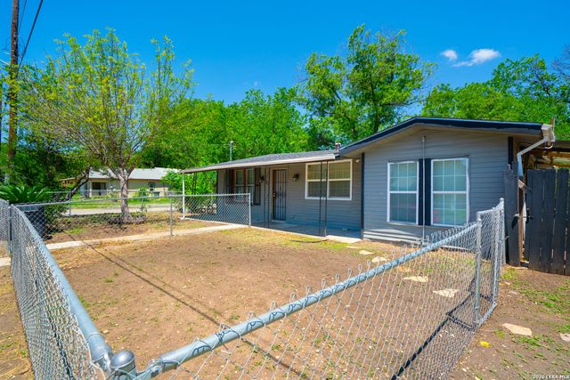 971 Chalmers Ave, San Antonio, TX 78211
