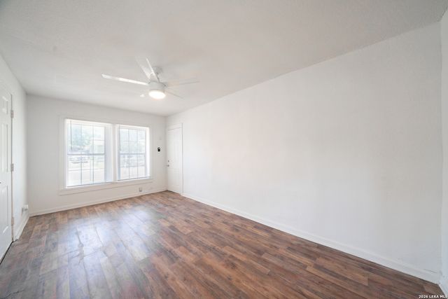 971 Chalmers Ave, San Antonio, TX 78211