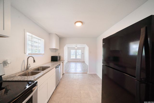 971 Chalmers Ave, San Antonio, TX 78211