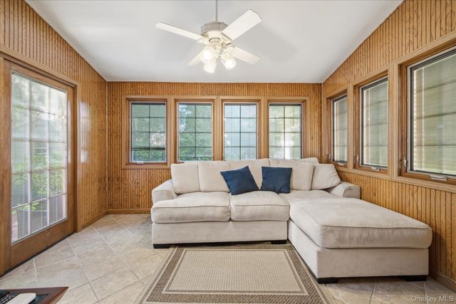 108 Muirfield Road, Rockville Centre, NY 11570