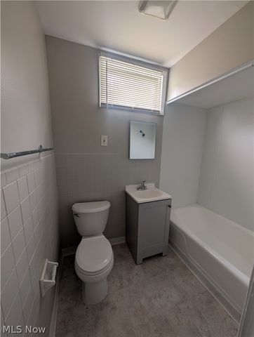 7515 Ottawa Road, Cleveland, OH 44105
