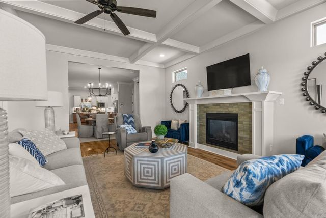 1121 Essex Drive, Benton, AR 72019