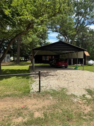 20414 Hillside Drive, Chandler, TX 75758