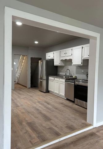 10 Sheldon Place, Rutland City, VT 05701