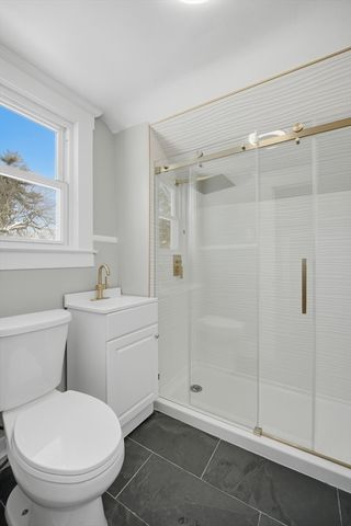 87 Fenwick Street, Springfield, MA 01109