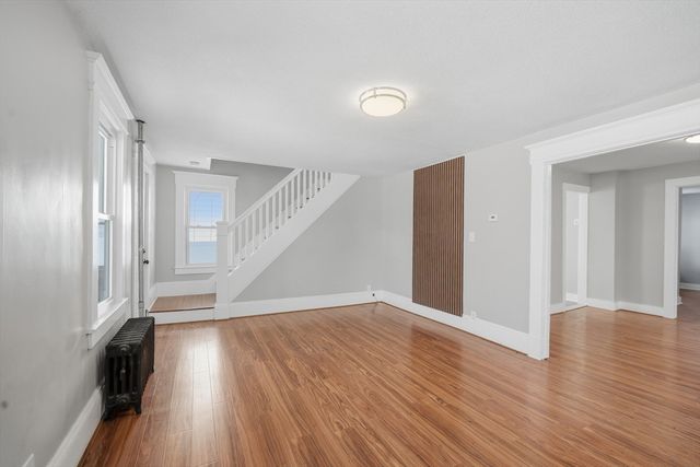 87 Fenwick Street, Springfield, MA 01109