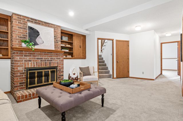 4359 Chowen Avenue N, Robbinsdale, MN 55422