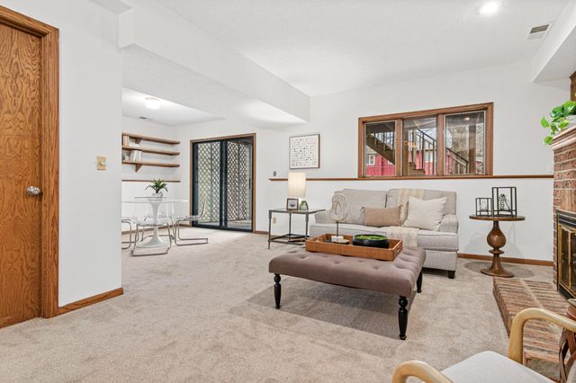 4359 Chowen Avenue N, Robbinsdale, MN 55422