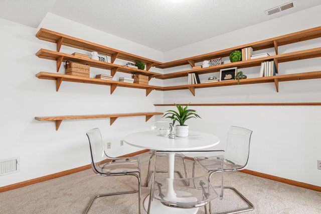 4359 Chowen Avenue N, Robbinsdale, MN 55422