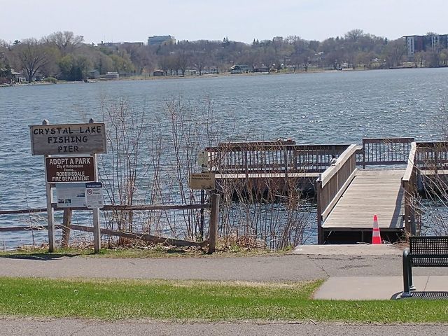 4359 Chowen Avenue N, Robbinsdale, MN 55422