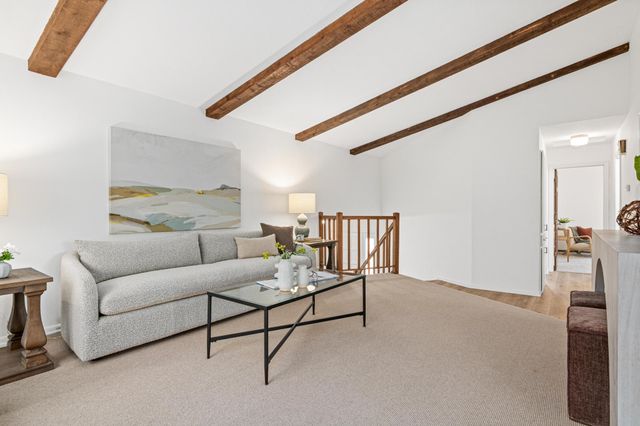 4359 Chowen Avenue N, Robbinsdale, MN 55422