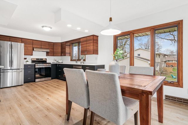 4359 Chowen Avenue N, Robbinsdale, MN 55422