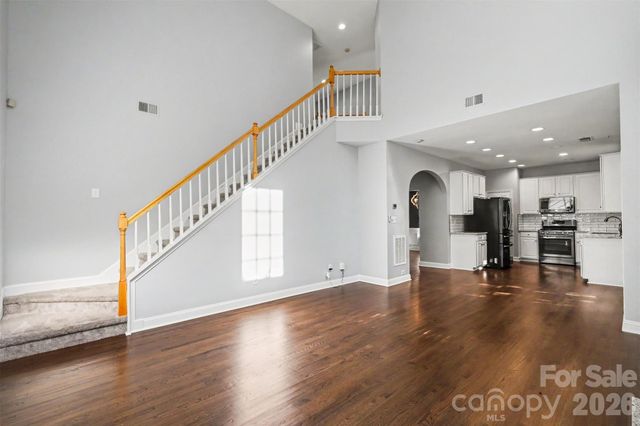 1926 Dunhill Drive, Charlotte, NC 28205