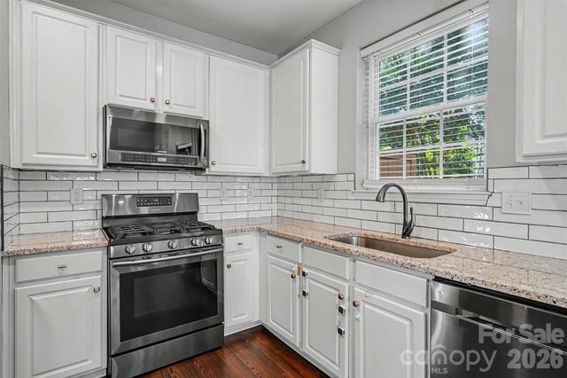 1926 Dunhill Drive, Charlotte, NC 28205