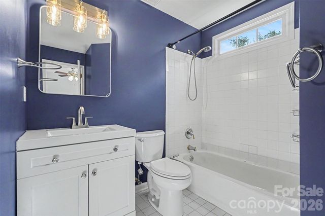 1926 Dunhill Drive, Charlotte, NC 28205