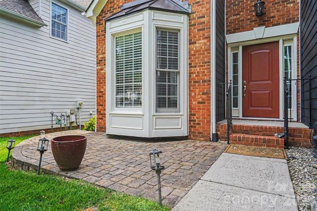 1926 Dunhill Drive, Charlotte, NC 28205