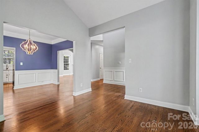 1926 Dunhill Drive, Charlotte, NC 28205