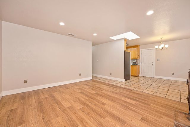 9077 Westeria Way, Orangevale, CA 95662