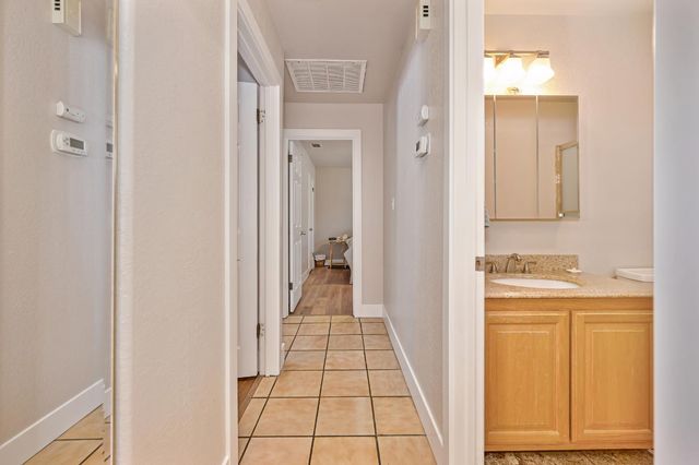 9077 Westeria Way, Orangevale, CA 95662