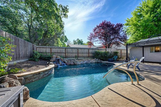 9077 Westeria Way, Orangevale, CA 95662