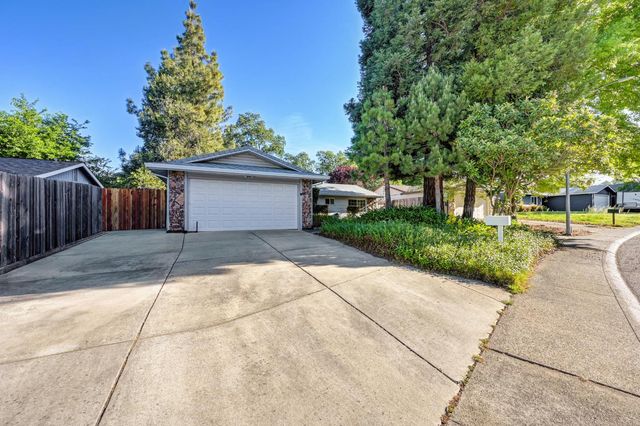 9077 Westeria Way, Orangevale, CA 95662