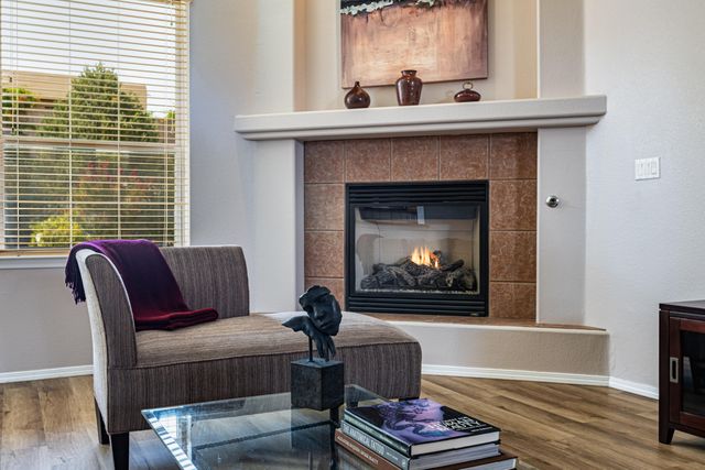2301 Arroyo Falls Street NW, Albuquerque, NM 87120