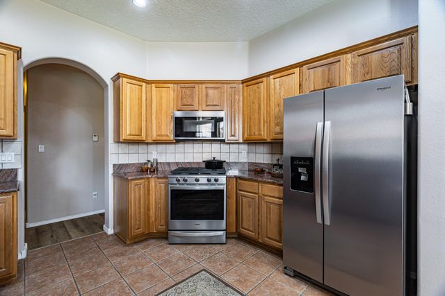 2301 Arroyo Falls Street NW, Albuquerque, NM 87120
