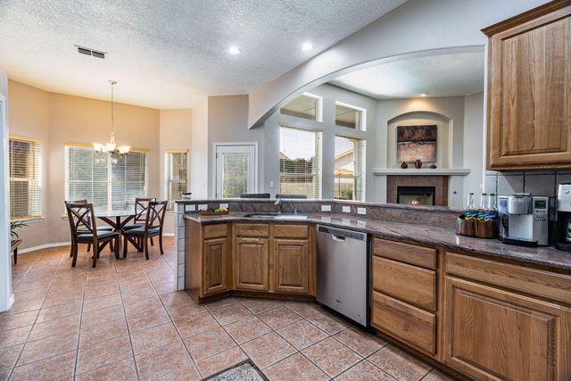 2301 Arroyo Falls Street NW, Albuquerque, NM 87120
