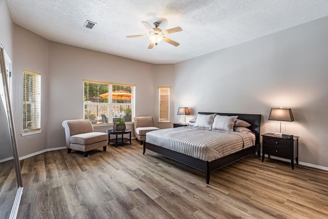 2301 Arroyo Falls Street NW, Albuquerque, NM 87120