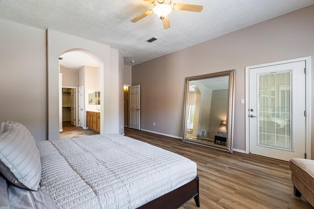 2301 Arroyo Falls Street NW, Albuquerque, NM 87120