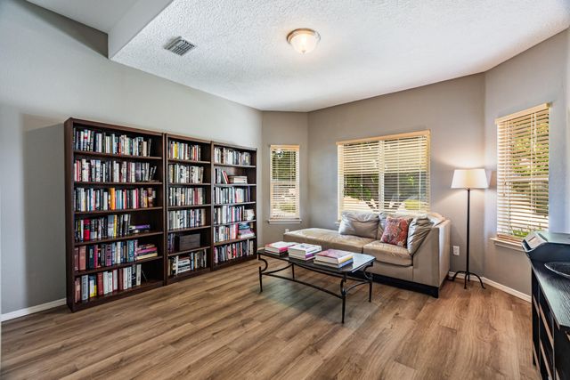 2301 Arroyo Falls Street NW, Albuquerque, NM 87120