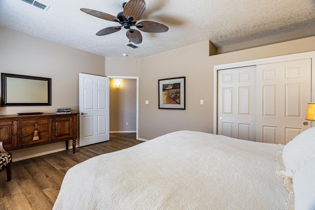 2301 Arroyo Falls Street NW, Albuquerque, NM 87120