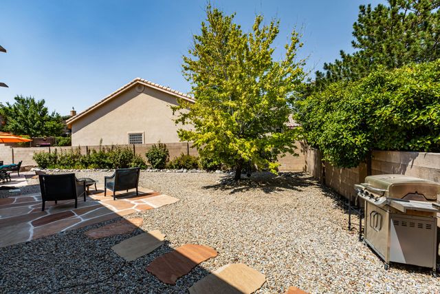 2301 Arroyo Falls Street NW, Albuquerque, NM 87120