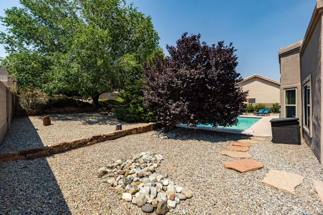 2301 Arroyo Falls Street NW, Albuquerque, NM 87120