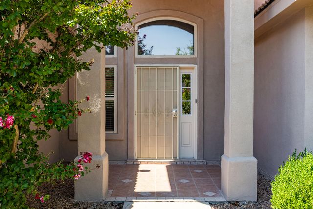 2301 Arroyo Falls Street NW, Albuquerque, NM 87120