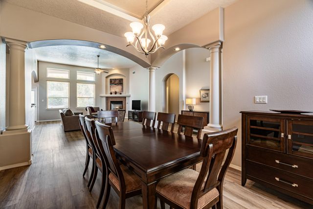 2301 Arroyo Falls Street NW, Albuquerque, NM 87120