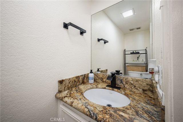 26701 Quail Creek 206, Laguna Hills, CA 92656