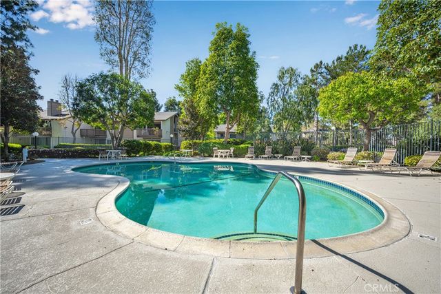 26701 Quail Creek 206, Laguna Hills, CA 92656