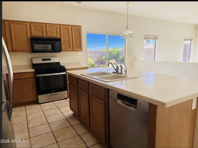 13278 W ROANOKE Avenue, Goodyear, AZ 85395