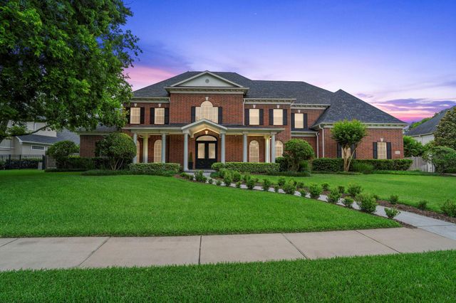 8214 Forest Gate Drive, Sugar Land, TX 77479