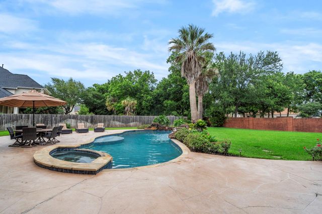 8214 Forest Gate Drive, Sugar Land, TX 77479