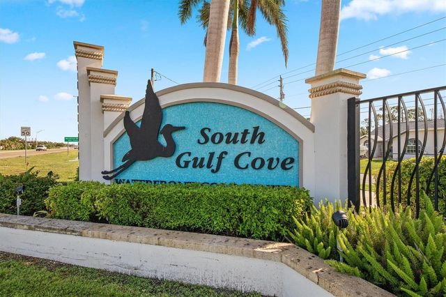 8407 DAFOE STREET, Port Charlotte, FL 33981