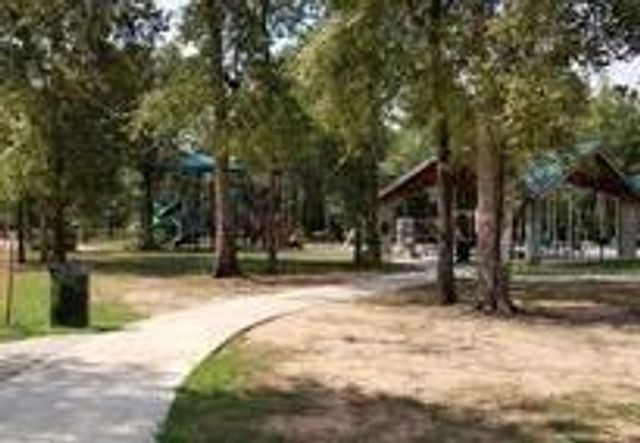 3385 Wooded Lane, Conroe, TX 77301