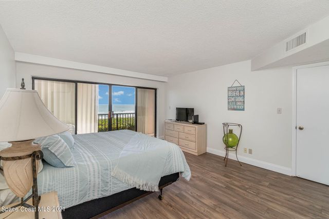 995 N Highway A1a 206, Indialantic, FL 32903