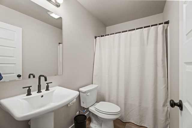 2012 Plains Avenue, Wolfforth, TX 79382