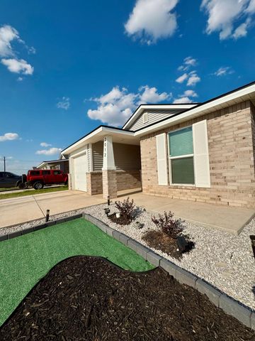 2012 Plains Avenue, Wolfforth, TX 79382