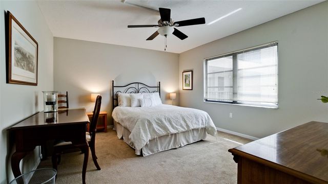 1400 1ST AVENUE W 206, Bradenton, FL 34205